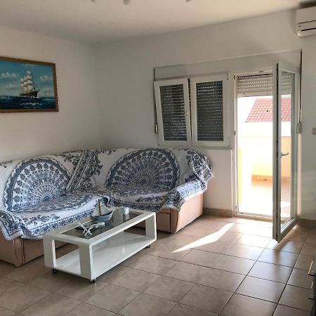 Apartmani Livk Debeljak Exterior foto